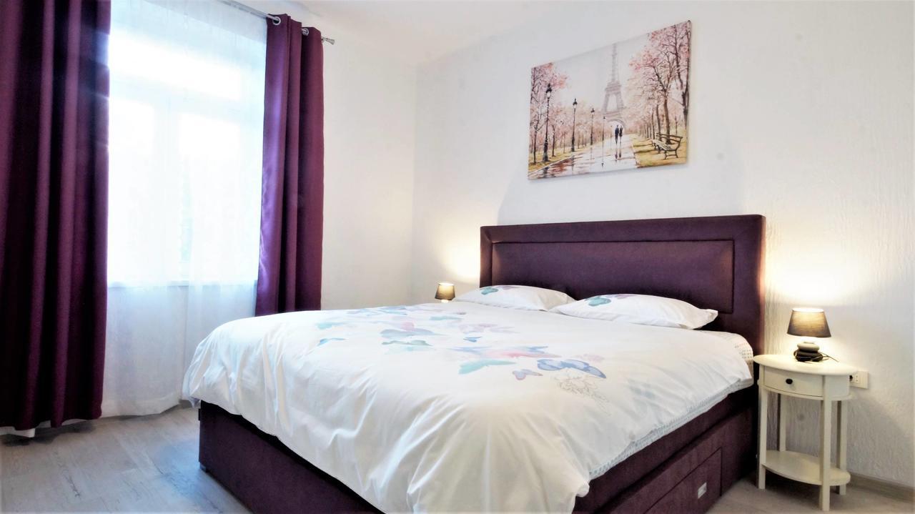 Kala Apartment Tivat Buitenkant foto